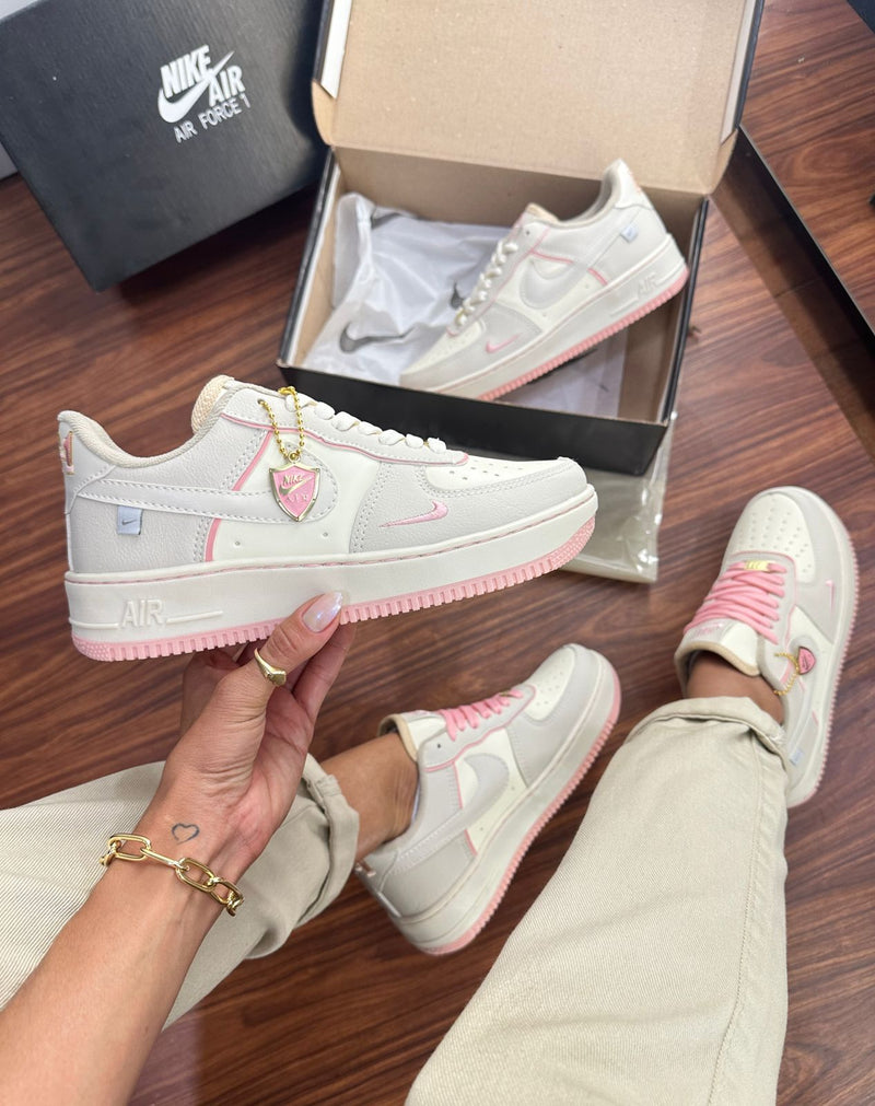 Nike Air Force AF1 Pink