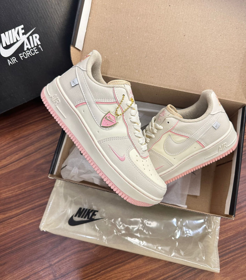 Nike Air Force AF1 Pink