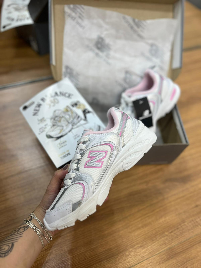 New Balance 530 Pink