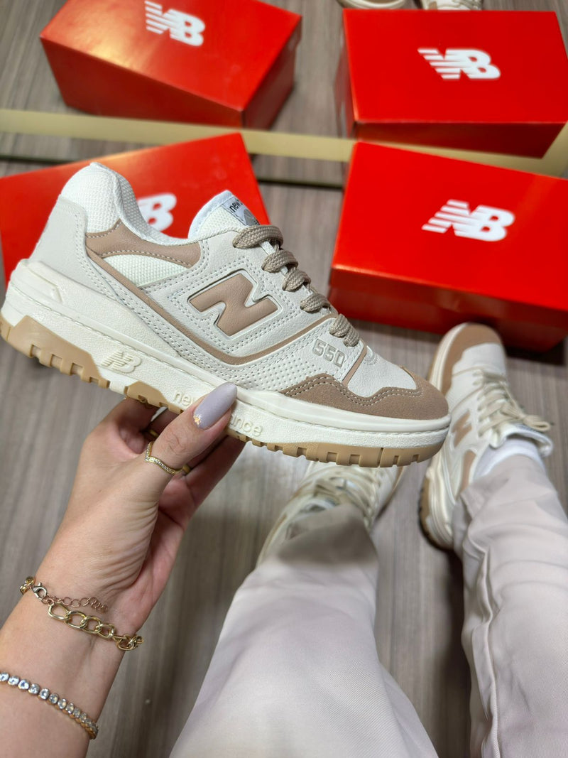 New Balance 550 Beige