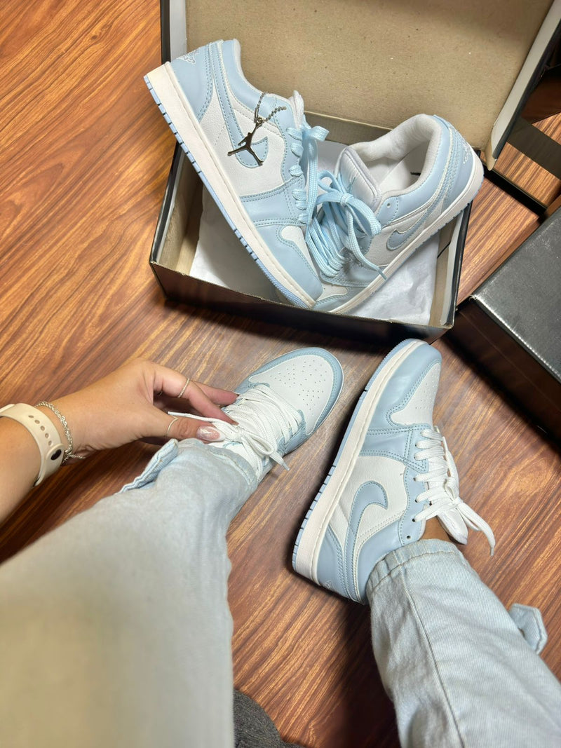 Nike Air Jordan Aqua