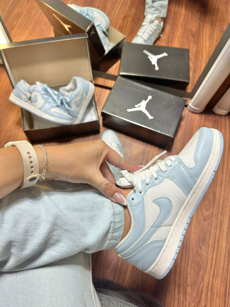 Nike Air Jordan Aqua