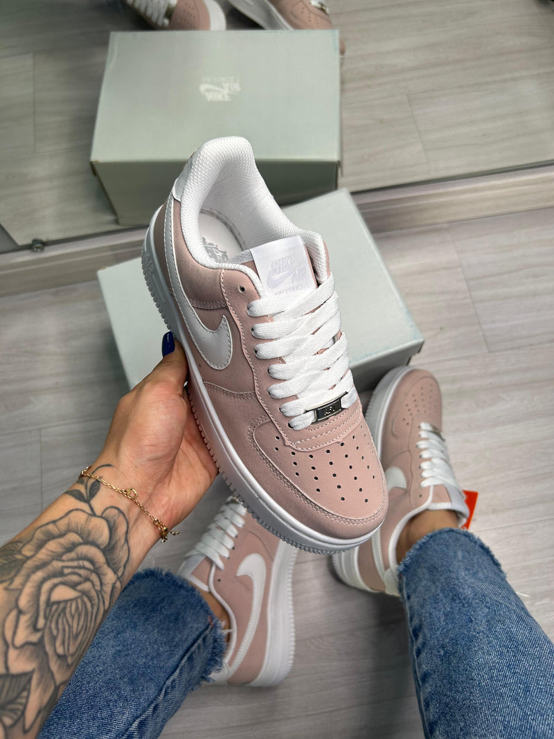 Nike Air Force Pink