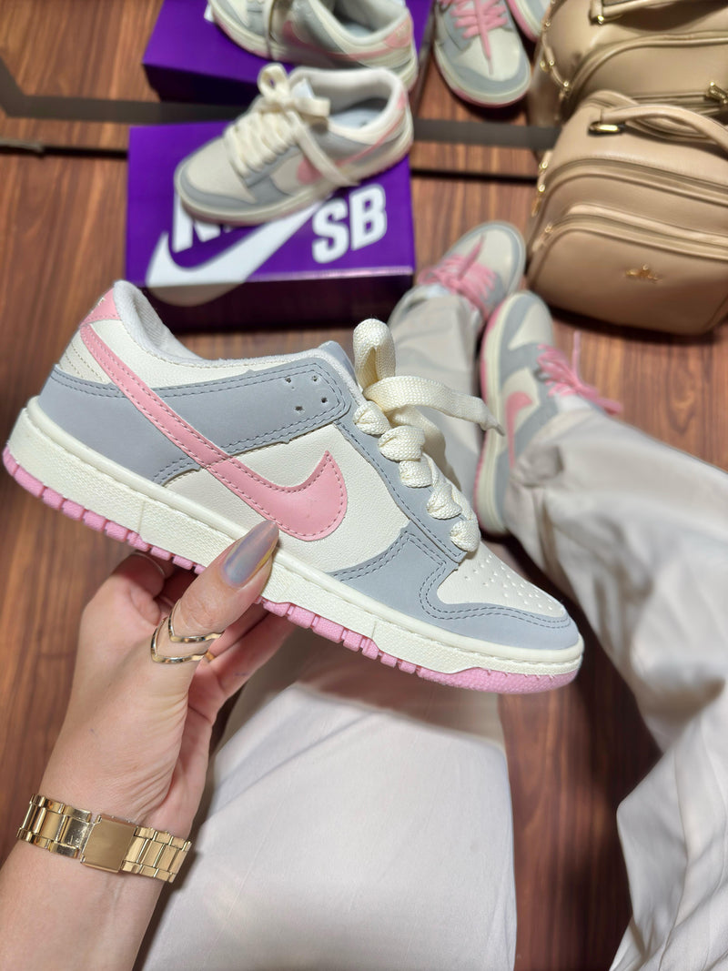 Nike Dunk Sb Grey Pink